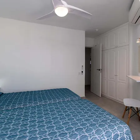 Santa Maria 120 - Two Bed *