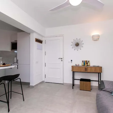 Apartment Santa Maria 120 - Two Bed