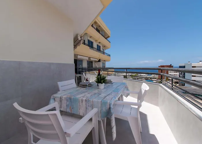 Santa Maria 120 - Two Bed * Costa Adeje (Tenerife)