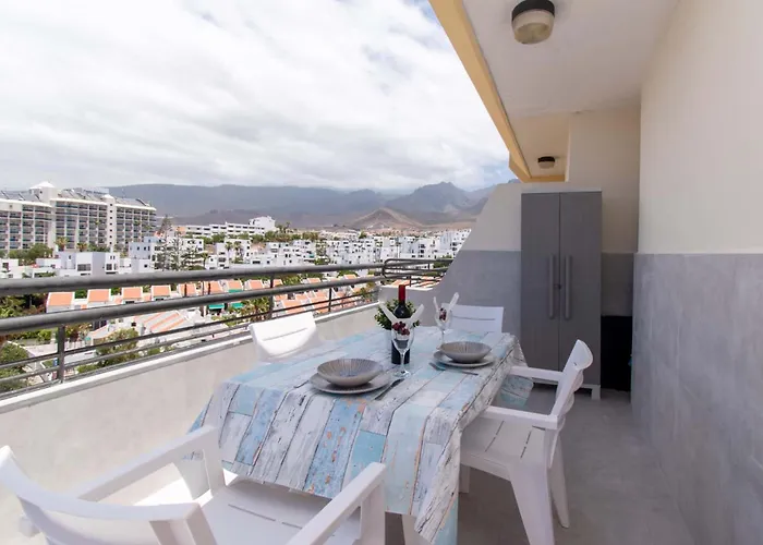 Santa Maria 120 - Two Bed Apartment